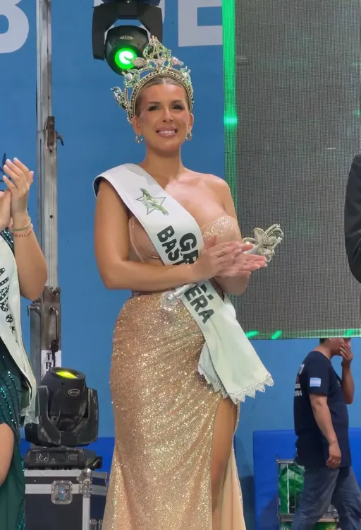 90469ce2-67ed-4d41-aefd-9adb7a6720f1