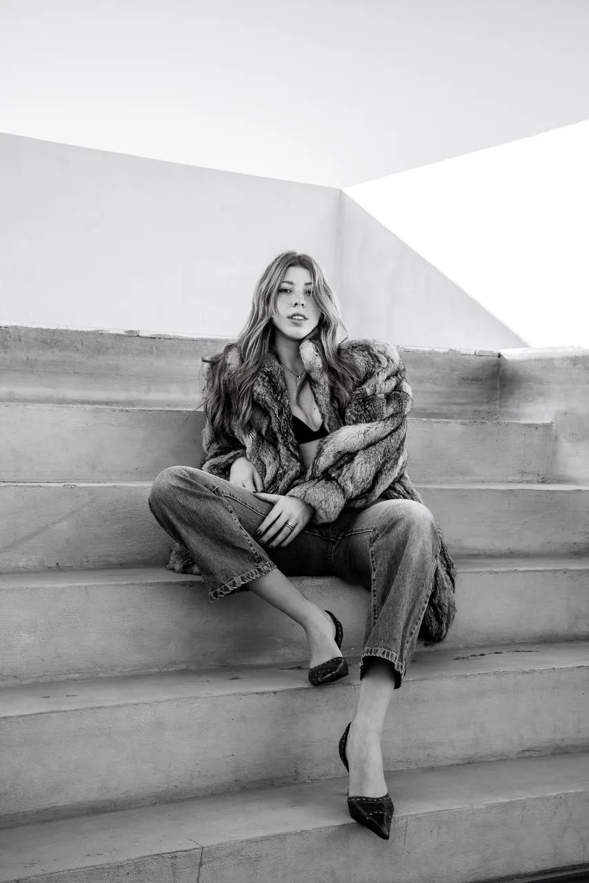 6dc7c2b3-b3d1-4f7a-89de-7ef57c8eb989